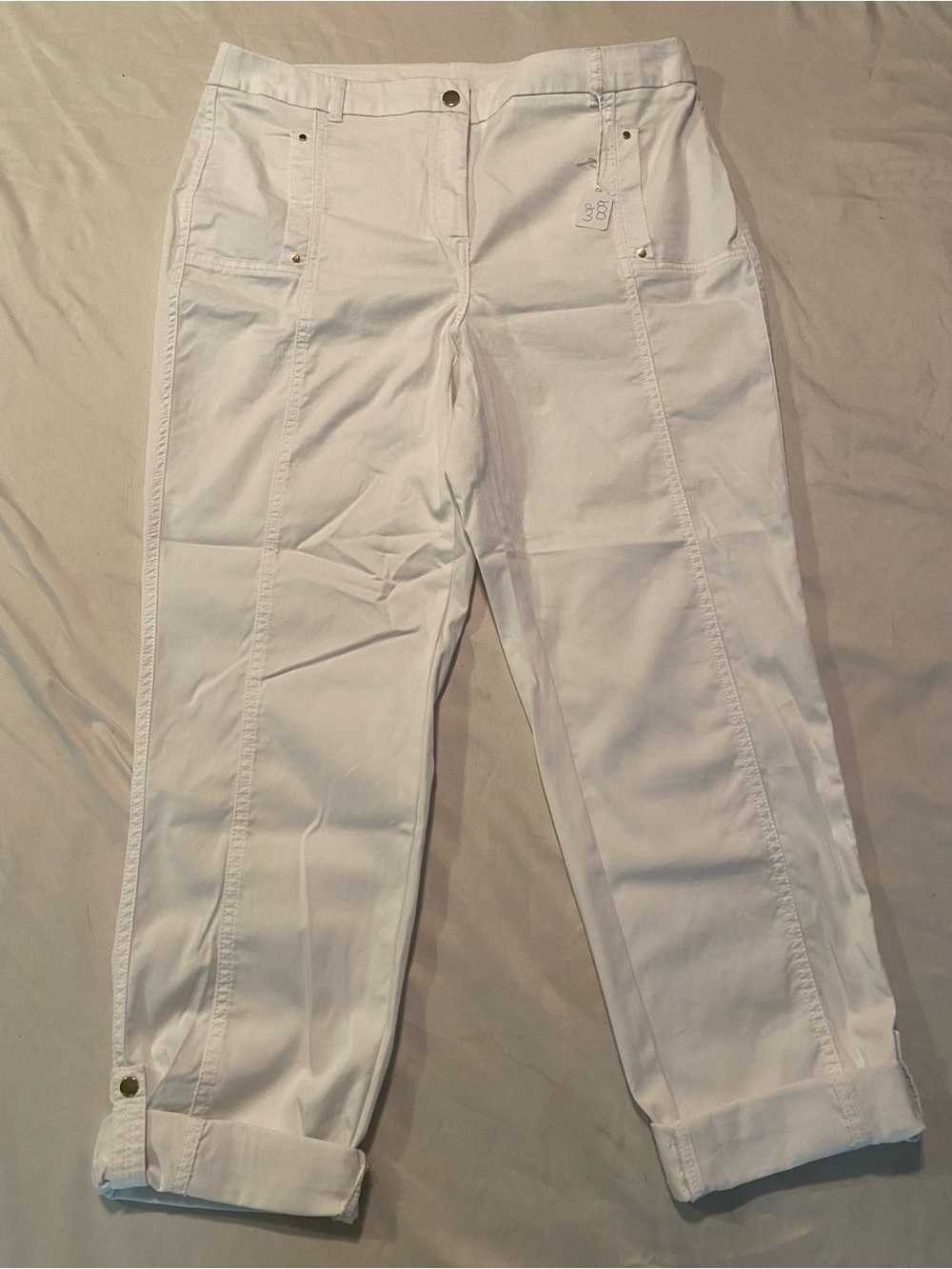 Chico's White Capris Size 1 Straight Leg Gold Accent Buttons Chic Summer Pants